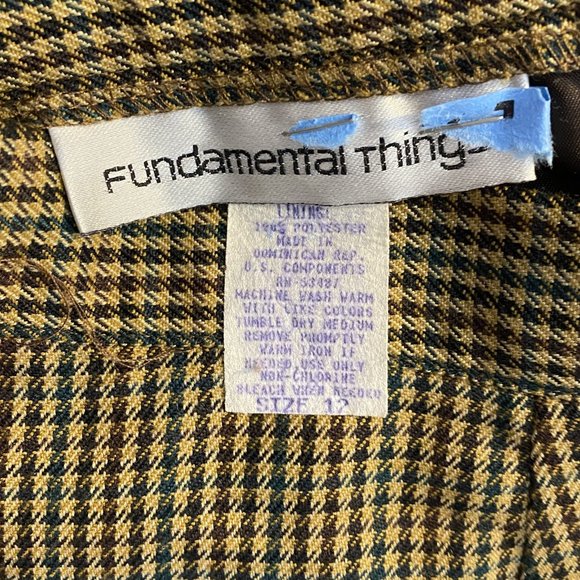 FUNDAMENTAL THINGS -- Mid-Lgth Skirt, Houndstooth, Beige/Green/Maroon, Back Zip - Picture 11 of 12